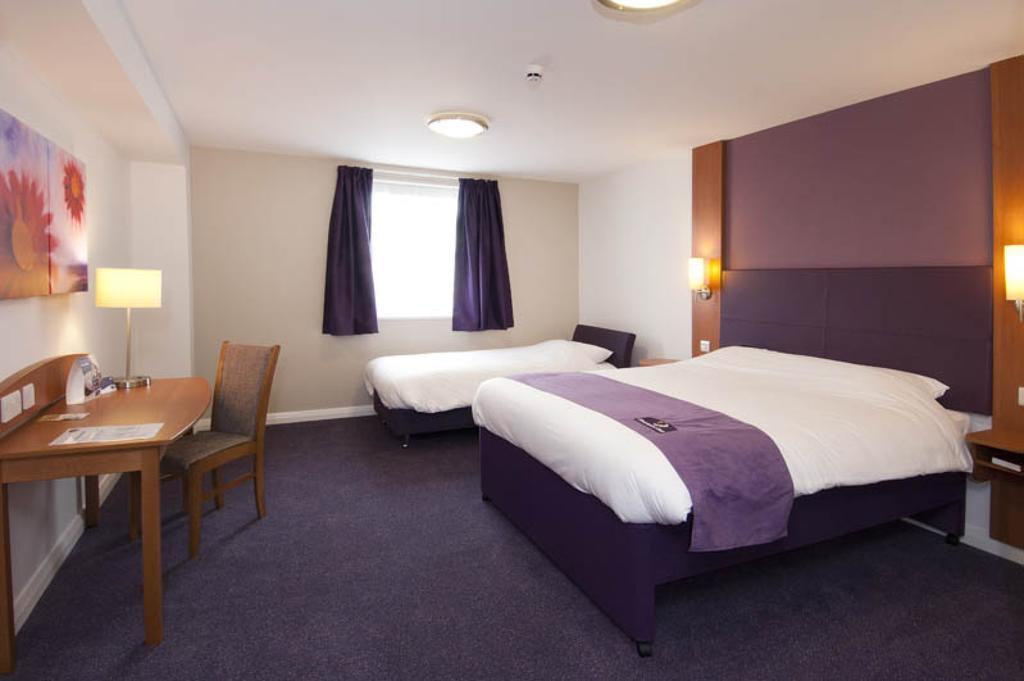 Premier Inn Dundee West Chambre photo