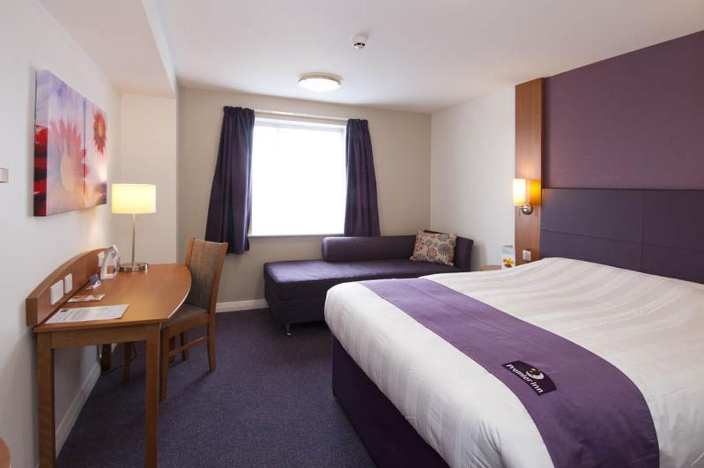 Premier Inn Dundee West Chambre photo